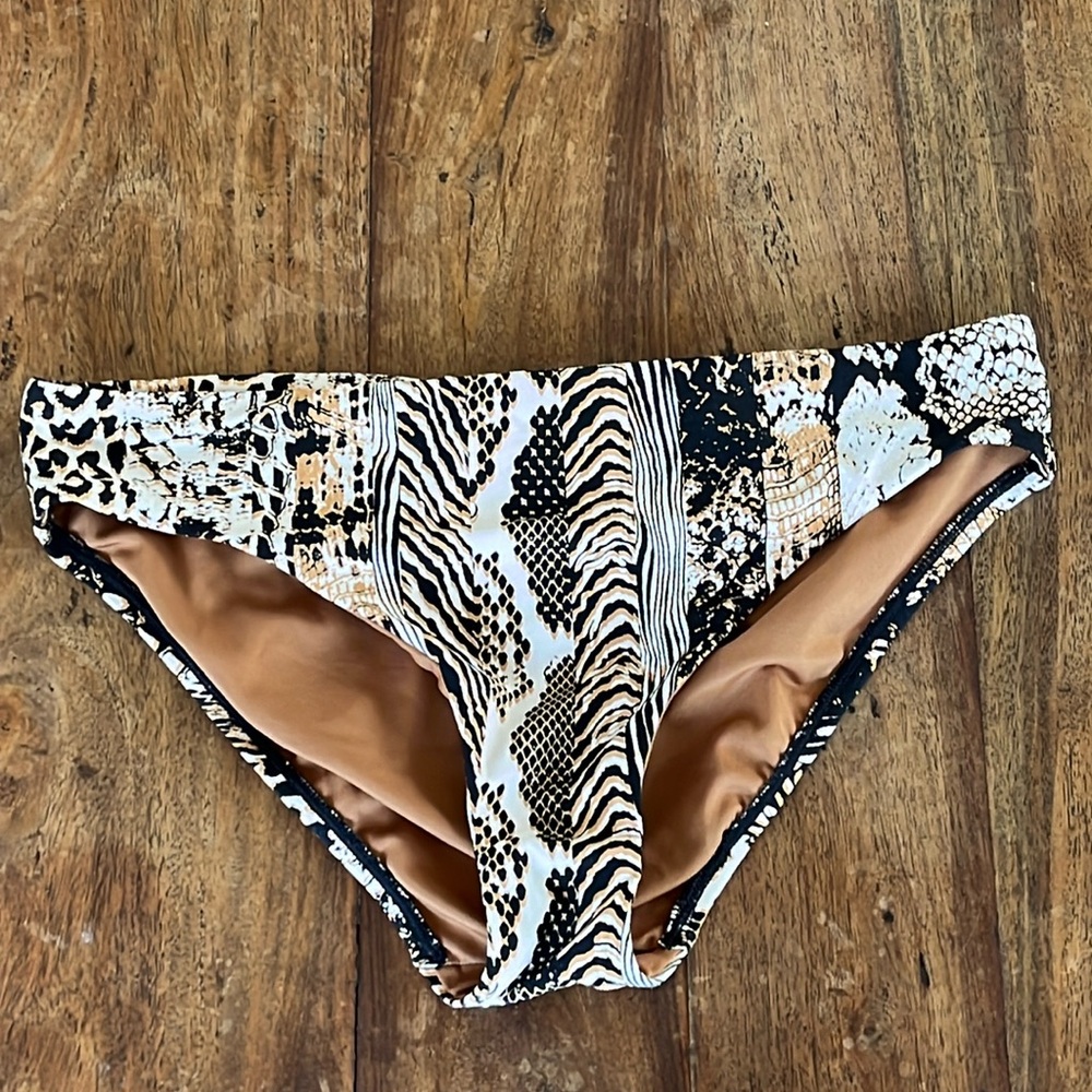 Bleu Rod Beattie Animal Print Ruched Bikini Bottom Size 6 NWOT